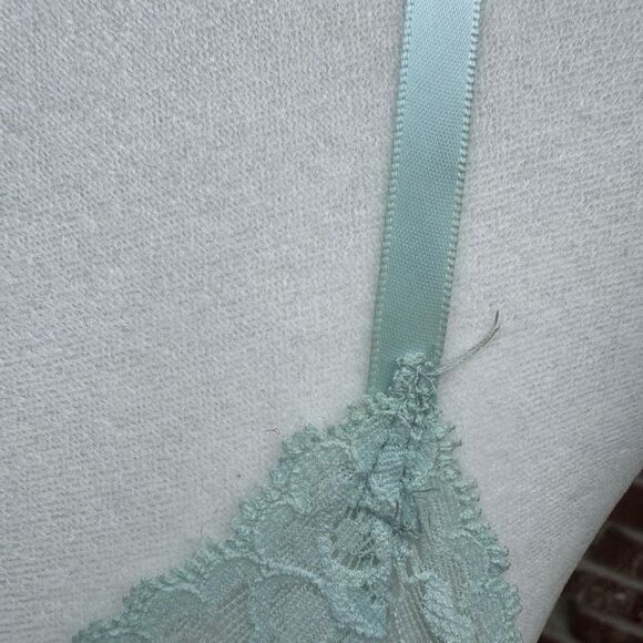 Vintage Petra Fashions Lace Slip Blue Women’s Size  Small USA Made - Picture 4 of 6